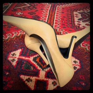 Chinese Laundry Pumps.